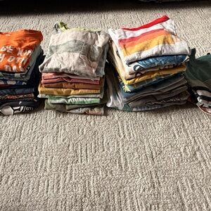 H&M/Gap/Old Navy- 47 Kids 2T T Shirts